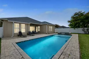 10492 SW Sarah Way, Port Saint Lucie, FL 34987 - Photo 23