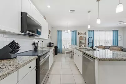 1416 NW Leonardo Circle, Port Saint Lucie, FL 34986 - Photo 11