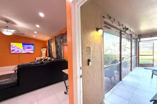 5279 W Woodstone Cir Circle W, Lake Worth, FL 33463 - Photo 19