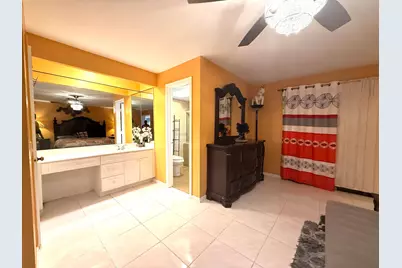 5279 W Woodstone Cir Circle W, Lake Worth, FL 33463 - Photo 13