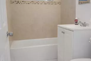 2512 NW 9th Ct, Fort Lauderdale, FL 33311 - Photo 5
