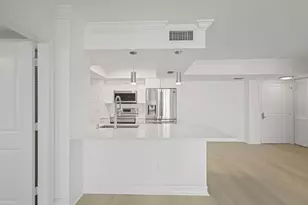 99 SE Mizner Blvd, Boca Raton, FL 33432 - Photo 13