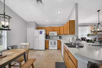 2050 Normandy Circle, West Palm Beach, FL 33409 - Photo 19