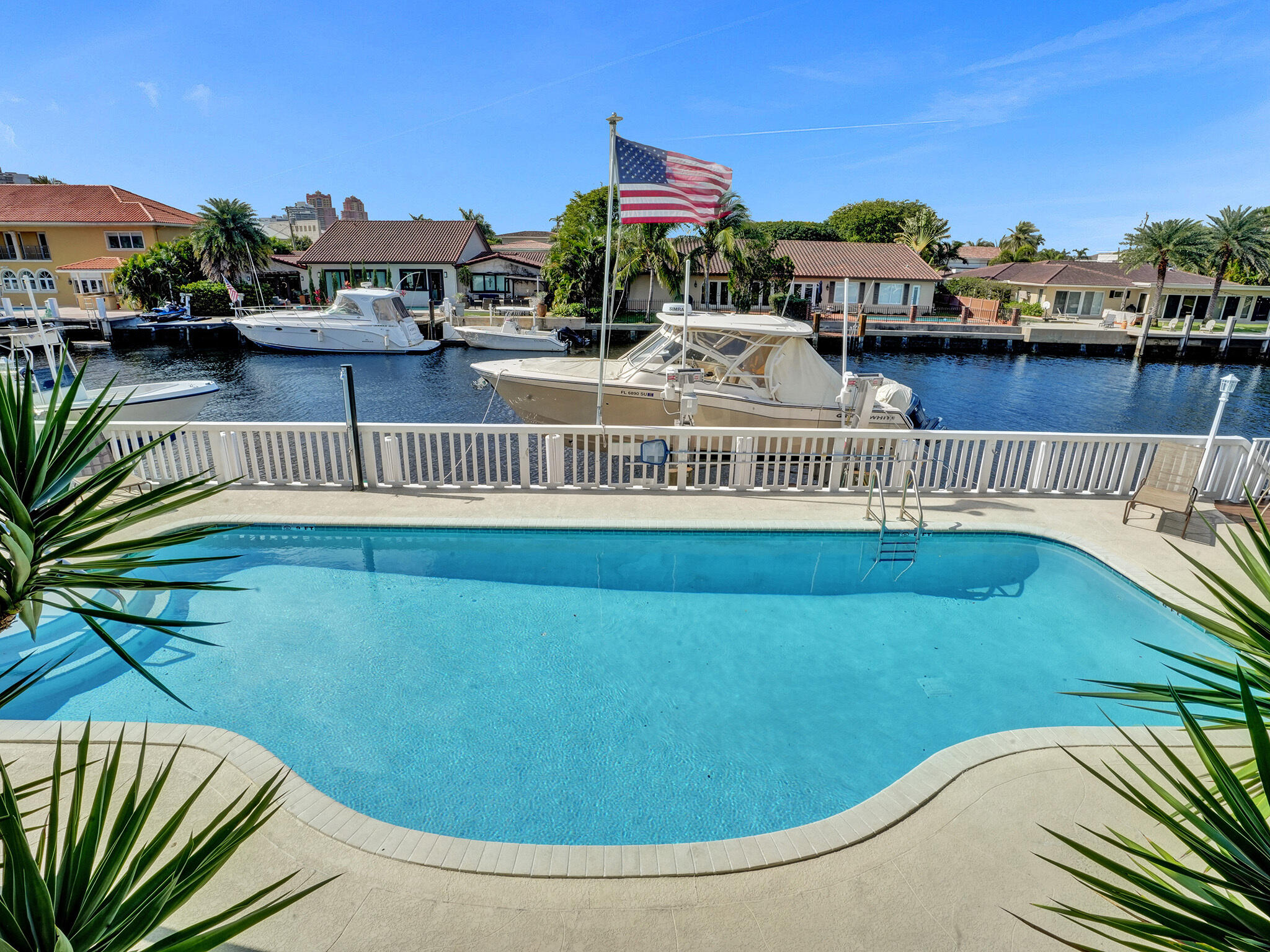 2866 NE 30th St #3 - 2866 NE 30th St #3, Fort Lauderdale, FL 33306 Luxury Property | Jose Angel Pina