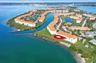 3 E Harbour Isle Dr E, Fort Pierce, FL 34949 - Photo 21