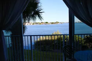 3 E Harbour Isle Dr E, Fort Pierce, FL 34949 - Photo 5