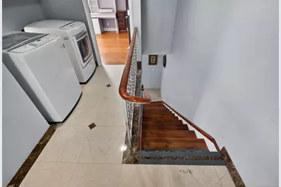 928 NE 27th Avenue, Hallandale Beach, FL 33009 - Photo 15