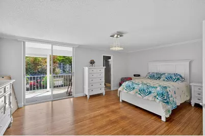 928 NE 27th Avenue, Hallandale Beach, FL 33009 - Photo 27