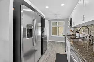 13767 Flora Pl, Delray Beach, FL 33484 - Photo 5