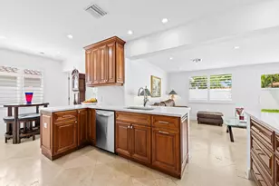 6611 NE 21st Ln, Fort Lauderdale, FL 33308 - Photo 11