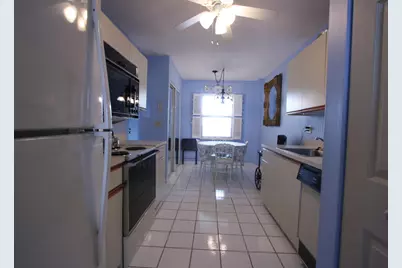 6768 N 10th Avenue N #303, Lake Worth, FL 33467 - Photo 5