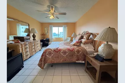 6768 N 10th Avenue N #303, Lake Worth, FL 33467 - Photo 25