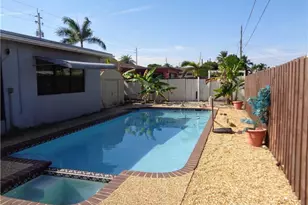 9571 Sunset Strip, Sunrise, FL 33322 - Photo 11