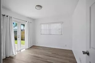 4630 NE 3rd Ter., Oakland Park, FL 33334 - Photo 17