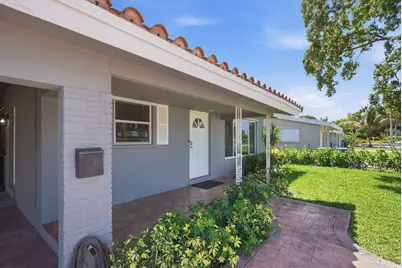 4630 NE 3rd Terrace, Oakland Park, FL 33334 - Photo 5