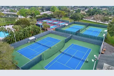 3203 Portofino Point #L4, Coconut Creek, FL 33066 - Photo 37