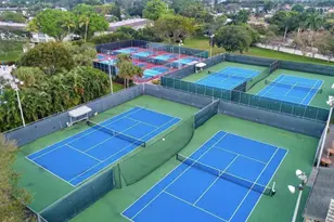 3203 Portofino Point, Coconut Creek, FL 33066 - Photo 37