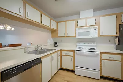 903 Harbour Pointe Way, Greenacres, FL 33413 - Photo 3