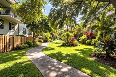809 W Oakland Park Boulevard #K1, Oakland Park, FL 33311 - Photo 11