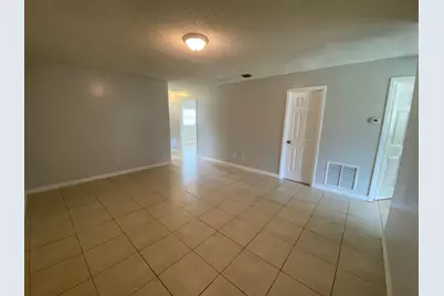 3208 Louisiana Avenue #3, Fort Pierce, FL 34947 - Photo 5