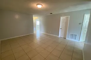 3208 Louisiana Ave, Fort Pierce, FL 34947 - Photo 5