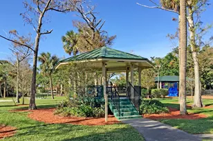 260 Lake Dr, Coconut Creek, FL 33066 - Photo 53