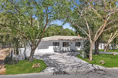 835 NE 16th Street, Fort Lauderdale, FL 33304 - Photo 1