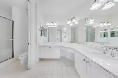 3600 Oaks Clubhouse Drive #501, Pompano Beach, FL 33069 - Photo 17
