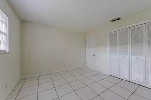 808 SE 13th St, Fort Lauderdale, FL 33316 - Photo 11