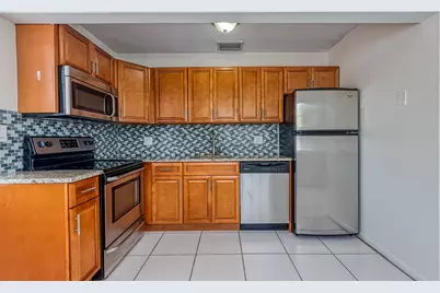 808 SE 13th Street, Fort Lauderdale, FL 33316 - Photo 1