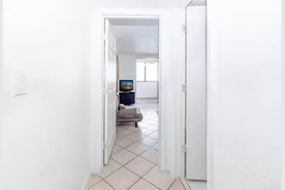 5055 NW 7th Street #610, Miami, FL 33126 - Photo 23