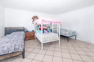 5055 NW 7th St, Miami, FL 33126 - Photo 21