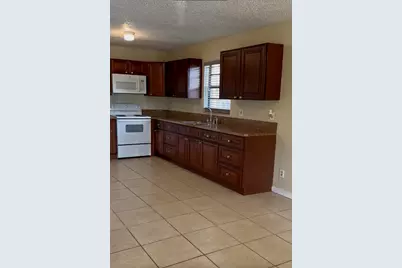 50 NW 8th Avenue #2, Dania Beach, FL 33004 - Photo 1