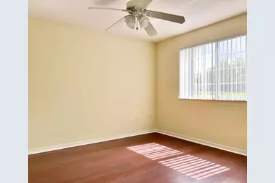 800 S Crestwood Ct Court S #811, Royal Palm Beach, FL 33411 - Photo 9