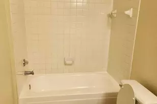 2321 NW 33rd St, Oakland Park, FL 33309 - Photo 9