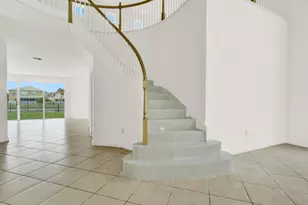 9037 Alexandra Dr, Wellington, FL 33068 - Photo 11