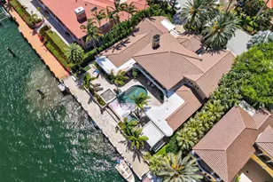 3 Isla Bahia Dr, Fort Lauderdale, FL 33316 - Photo 9