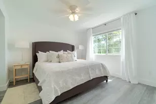 800 Crestwood Ct S, Royal Palm Beach, FL 33411 - Photo 17