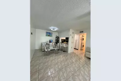 1007 Green Pine Boulevard #D2, West Palm Beach, FL 33409 - Photo 5