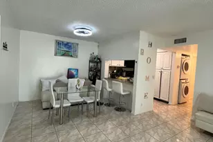 1007 Green Pine Blvd, West Palm Beach, FL 33409 - Photo 5