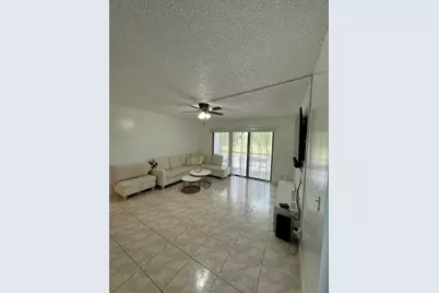 1007 Green Pine Boulevard #D2, West Palm Beach, FL 33409 - Photo 3