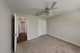 762 SE Polynesian Ave, Port Saint Lucie, FL 34983 - Photo 3