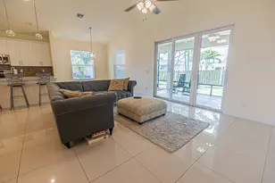 930 SW Versailles Ave, Port Saint Lucie, FL 34953 - Photo 3