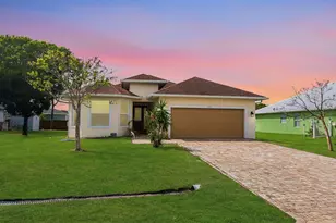 930 SW Versailles Ave, Port Saint Lucie, FL 34953 - Photo 1