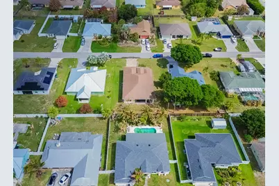 930 SW Versailles Avenue, Port Saint Lucie, FL 34953 - Photo 21