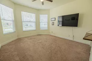930 SW Versailles Ave, Port Saint Lucie, FL 34953 - Photo 21