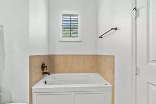 207 Edenberry Ave, Jupiter, FL 33458 - Photo 7