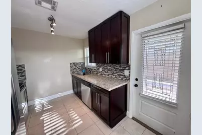 2213 NE 3rd Avenue #2215, Delray Beach, FL 33444 - Photo 7