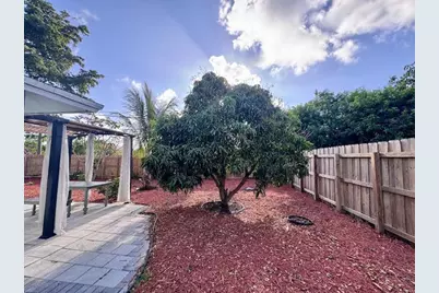 2213 NE 3rd Avenue #2215, Delray Beach, FL 33444 - Photo 15