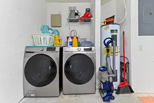 6374 Park Lake Cir, Boynton Beach, FL 33437 - Photo 27